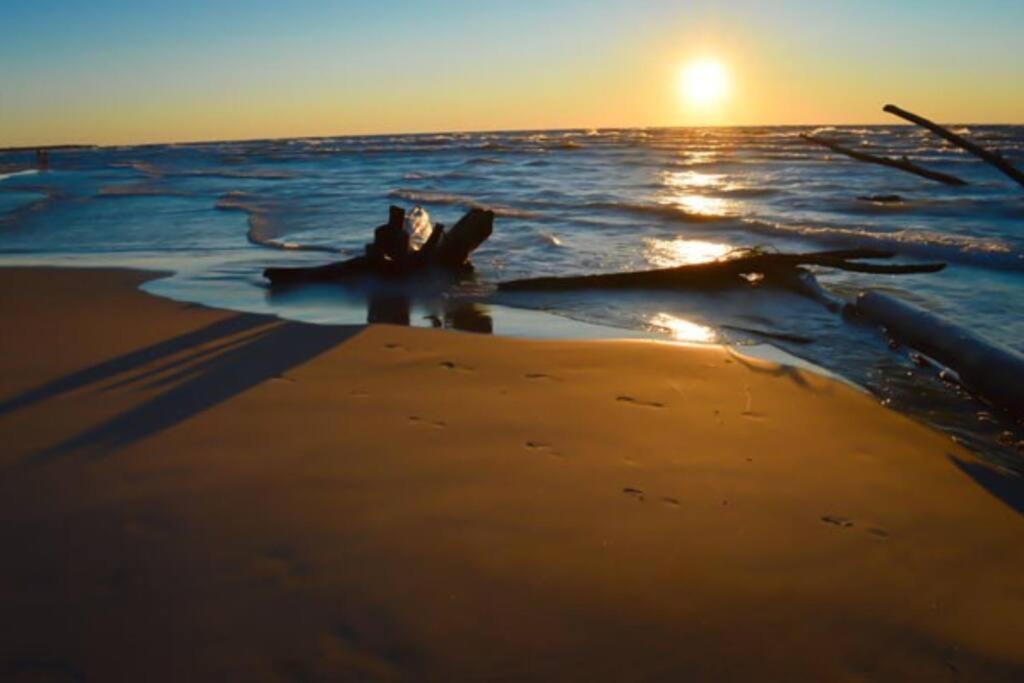 Cozy Cottage Retreat Lambton Shores Екстер'єр фото